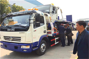 张家川汽车道路救援拖车价格